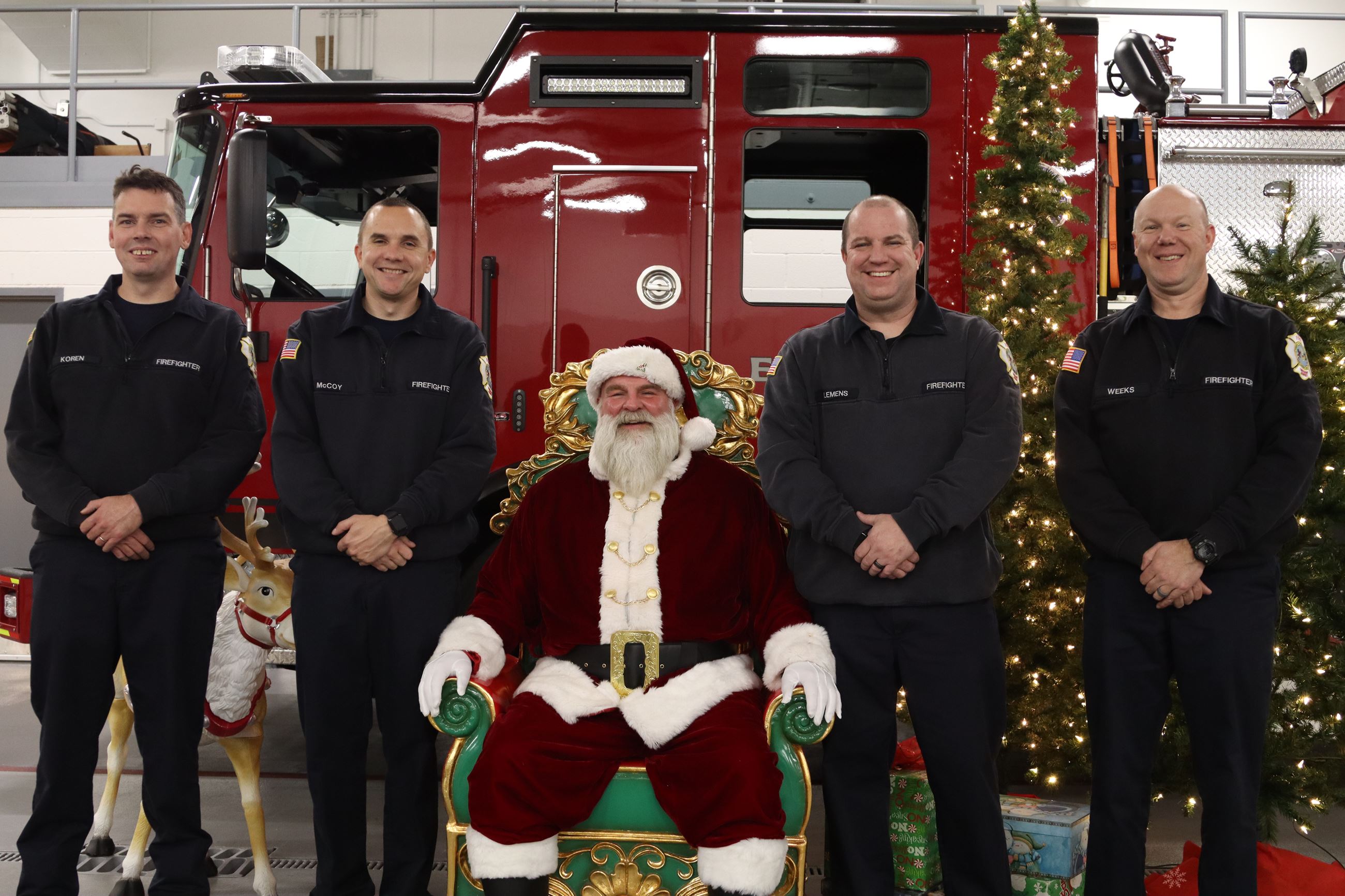 Pictures with Santa 5