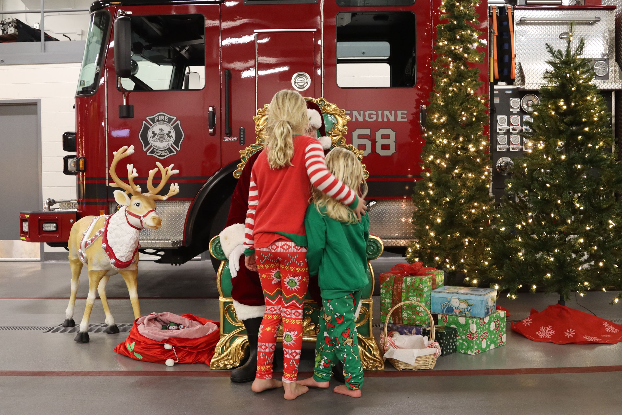 Pictures with Santa 17